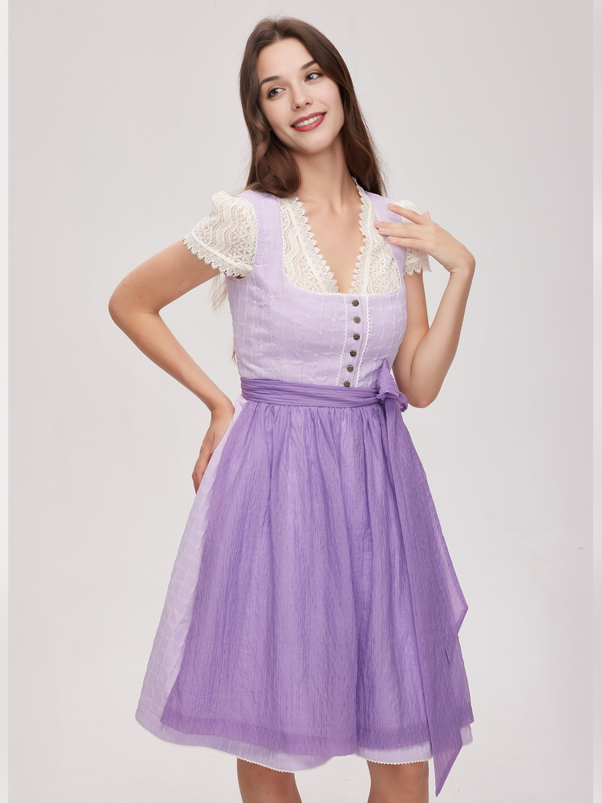 Dirndl Samt Grün – Eleganz in Perfektion