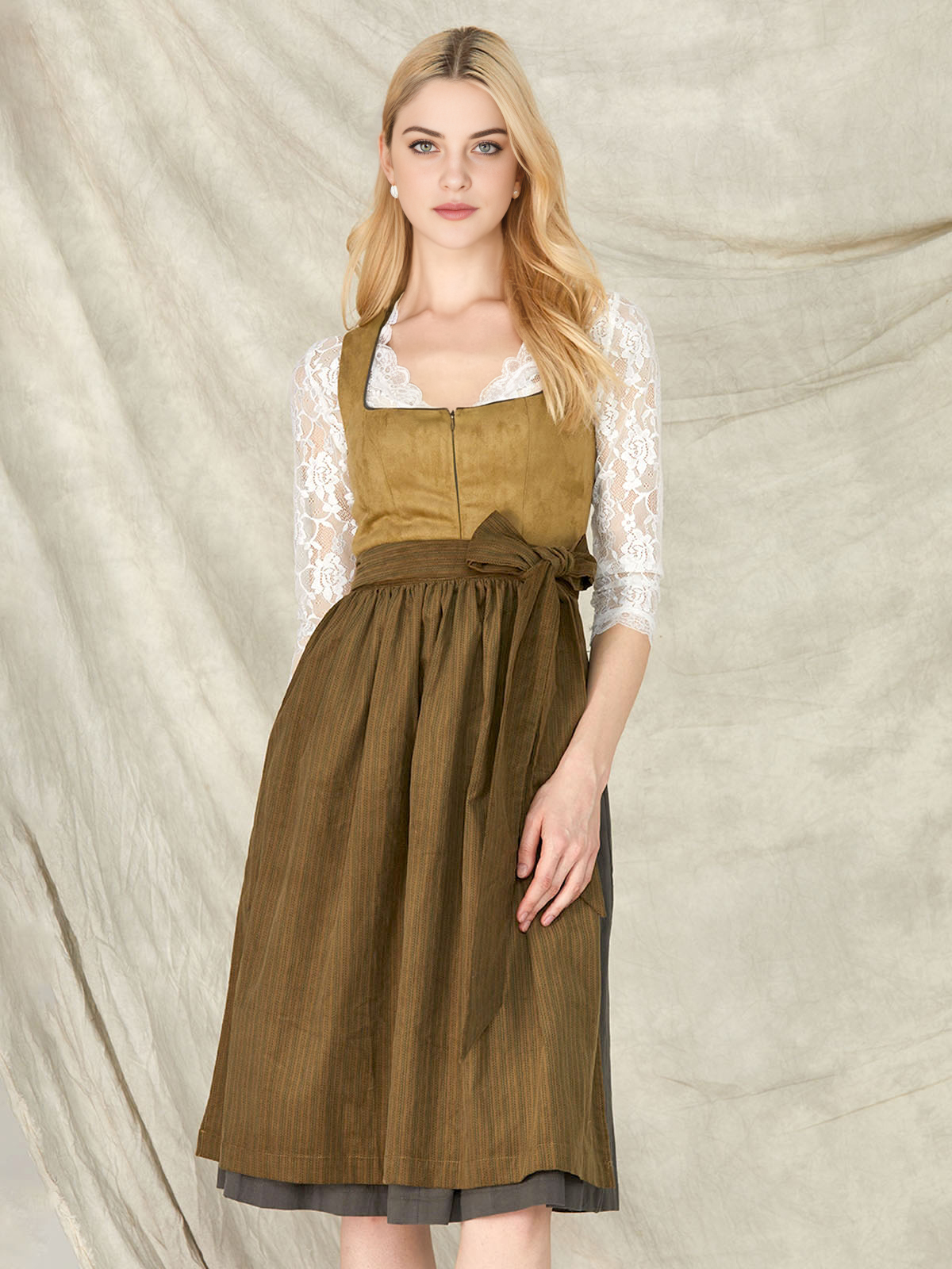 Dirndl mit Reißverschluss vorne in Grün
