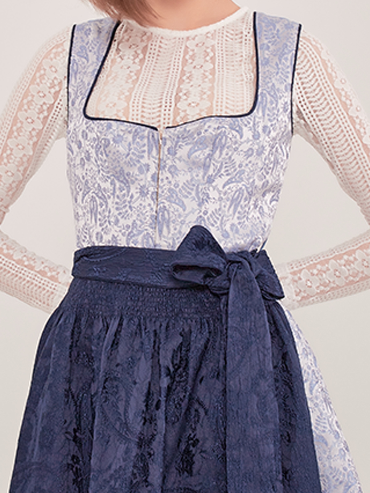 Dirndl Petrol Samt