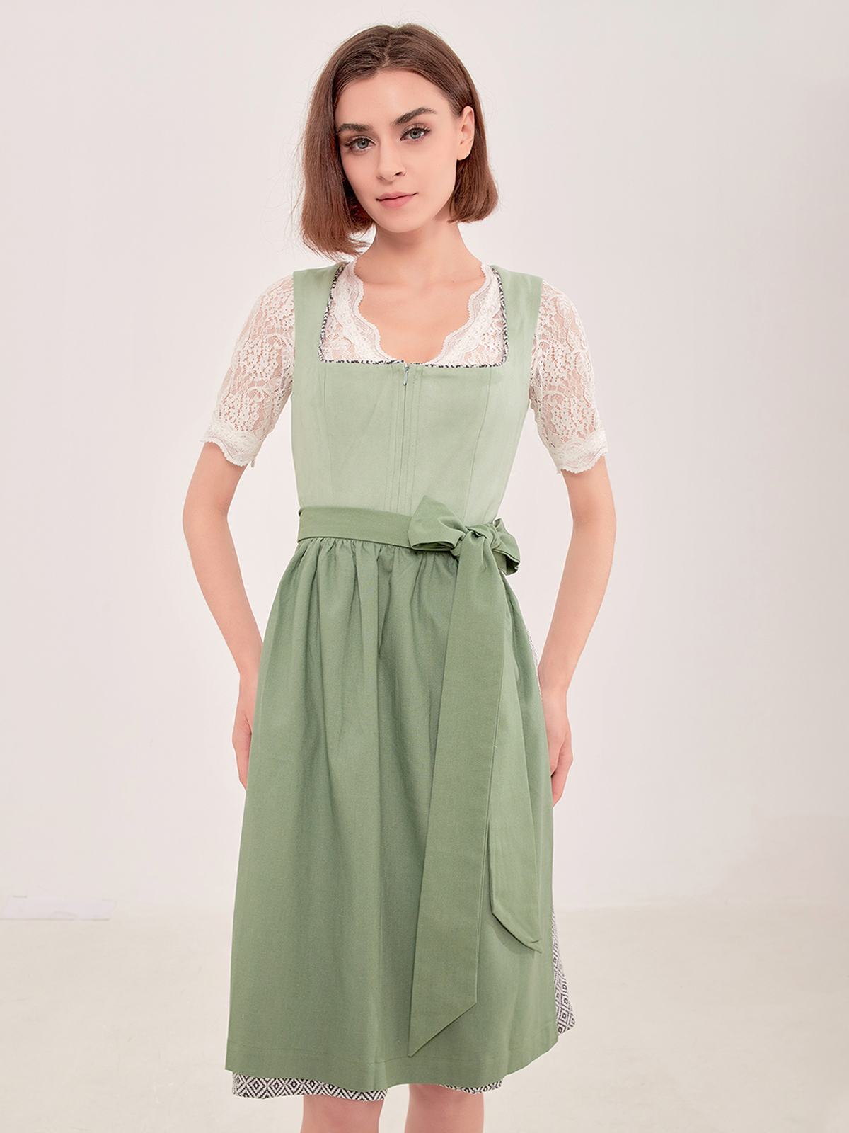 Dirndl Damen Grün – stilvoll und modern