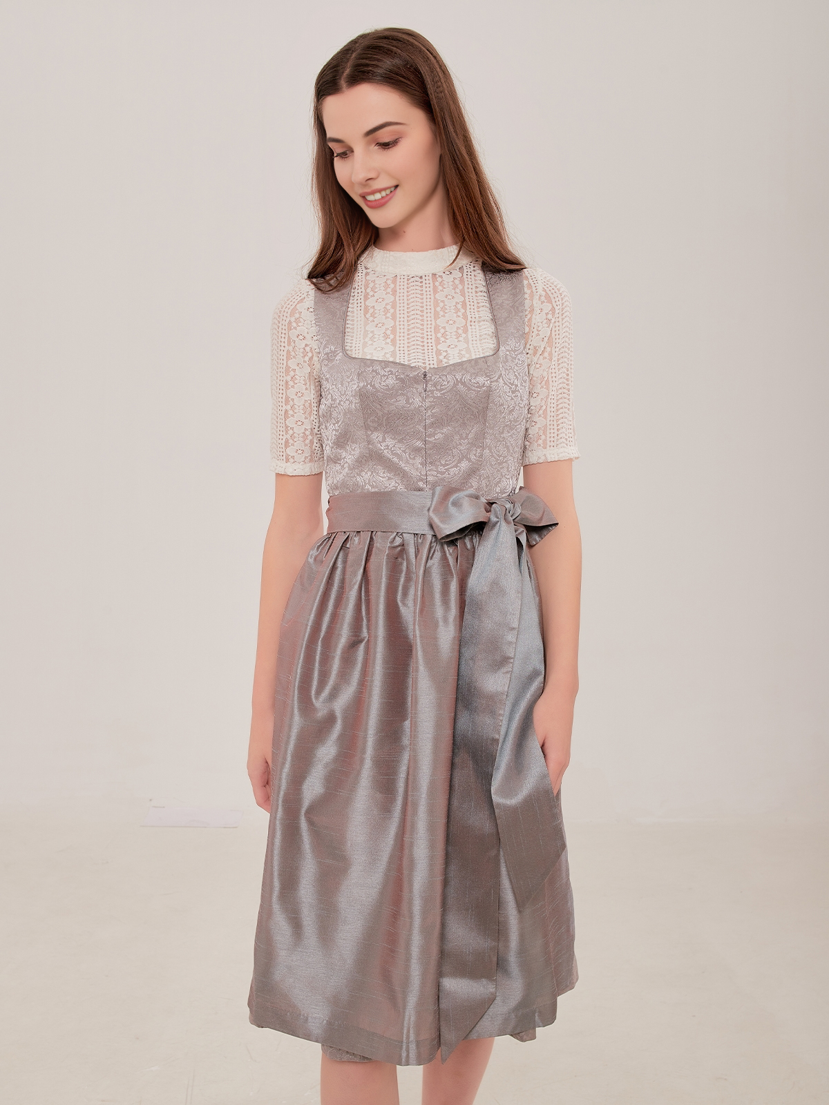 Grünes Dirndl von Ehreer