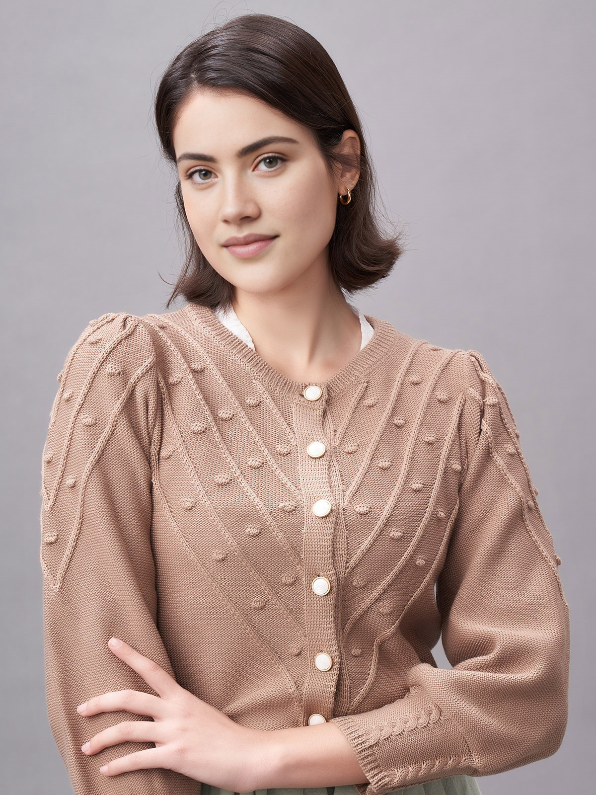 Modernes Dirndl in Braun