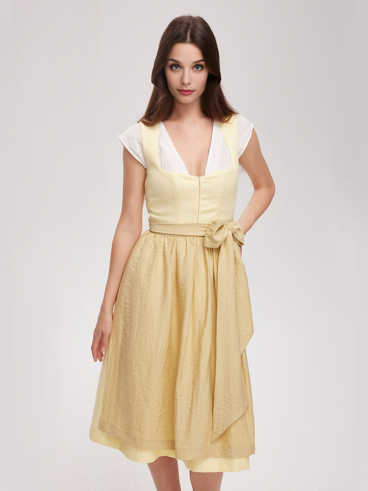 Dirndl mit Knöpfen in Gelb